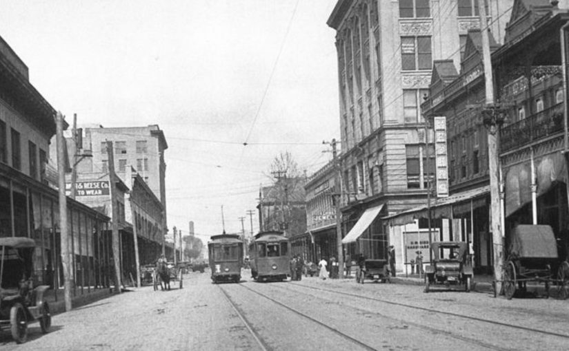 Historic Pensacola - Trolley System